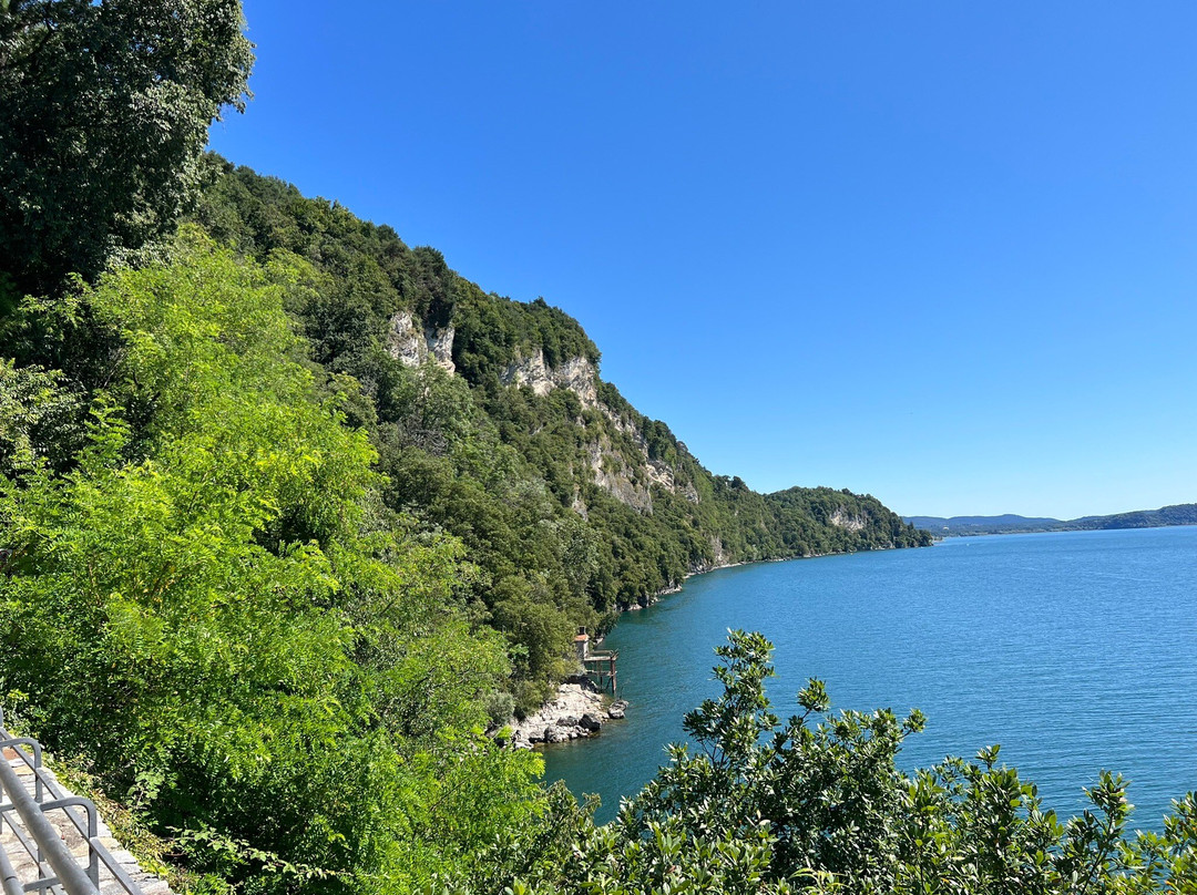 Cerro di Laveno Santa Caterina Arolo-Laveno-Mombello必去景点