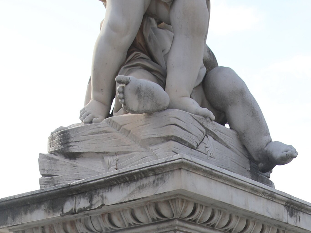 Fontana dei Putti-比萨必去景点