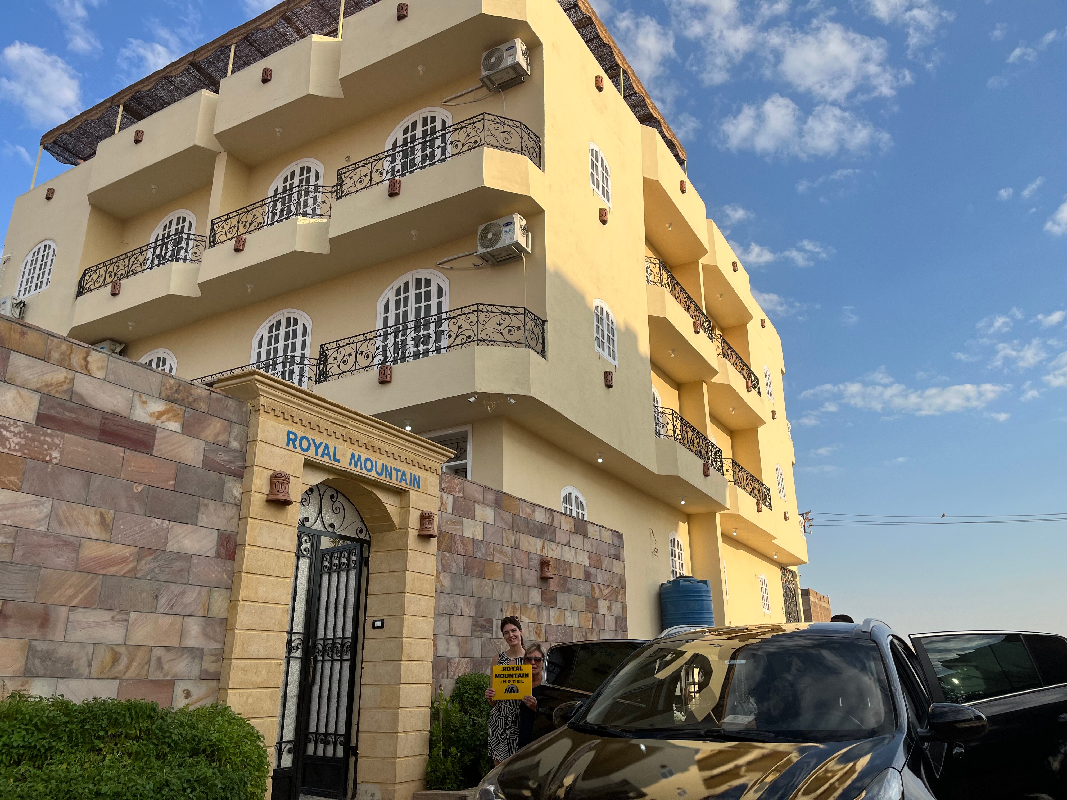 Royal Mountain Hotel-官方