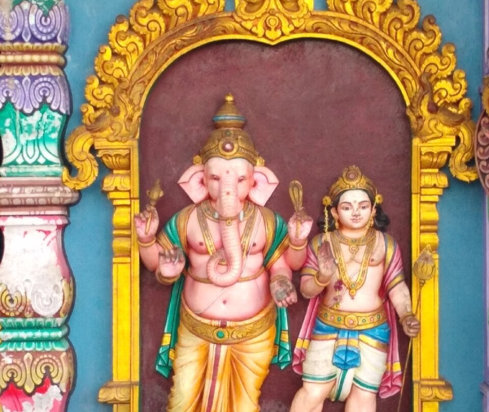 Umbrella Transfers - London Heathrow Gatwick Airport Taxi-伦敦必去景点