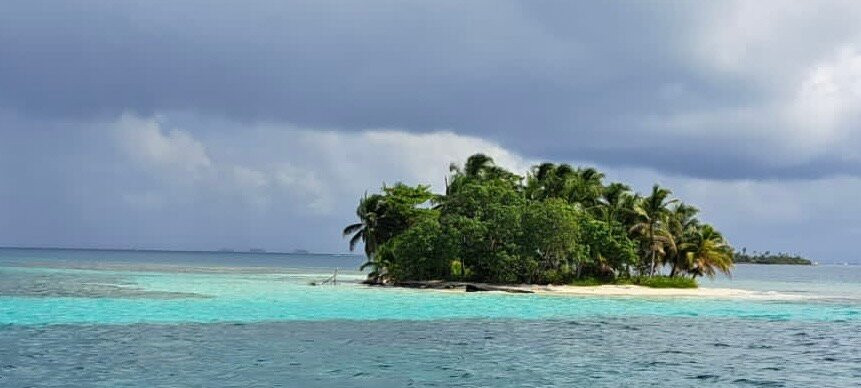 San Blas With Sonika-埃尔波韦尼尔必去景点