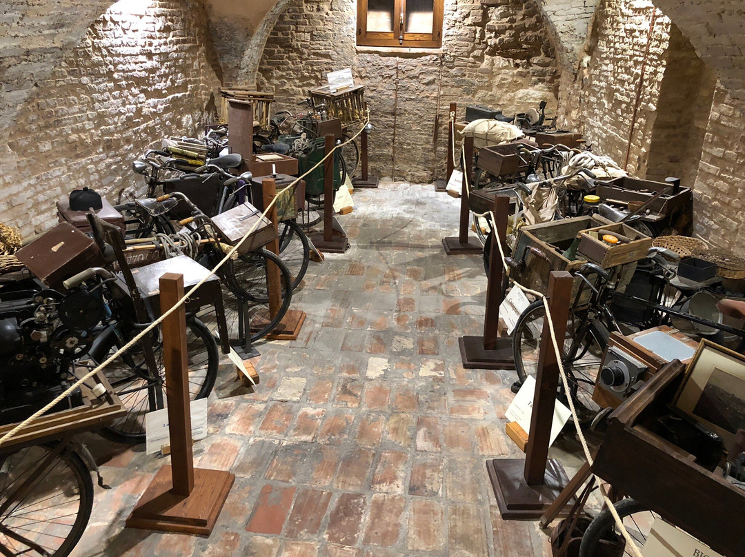 Museo delle Arti e dei Mestieri in Bicicletta-Fabriano必去景点