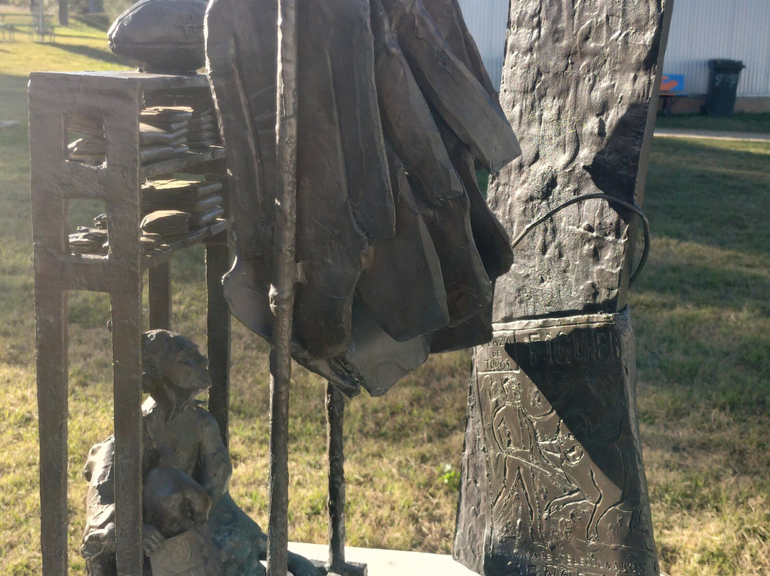Ceramic Break Sculpture Park景点图片