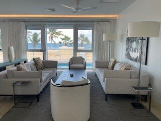 珊瑚海滩俱乐部主图