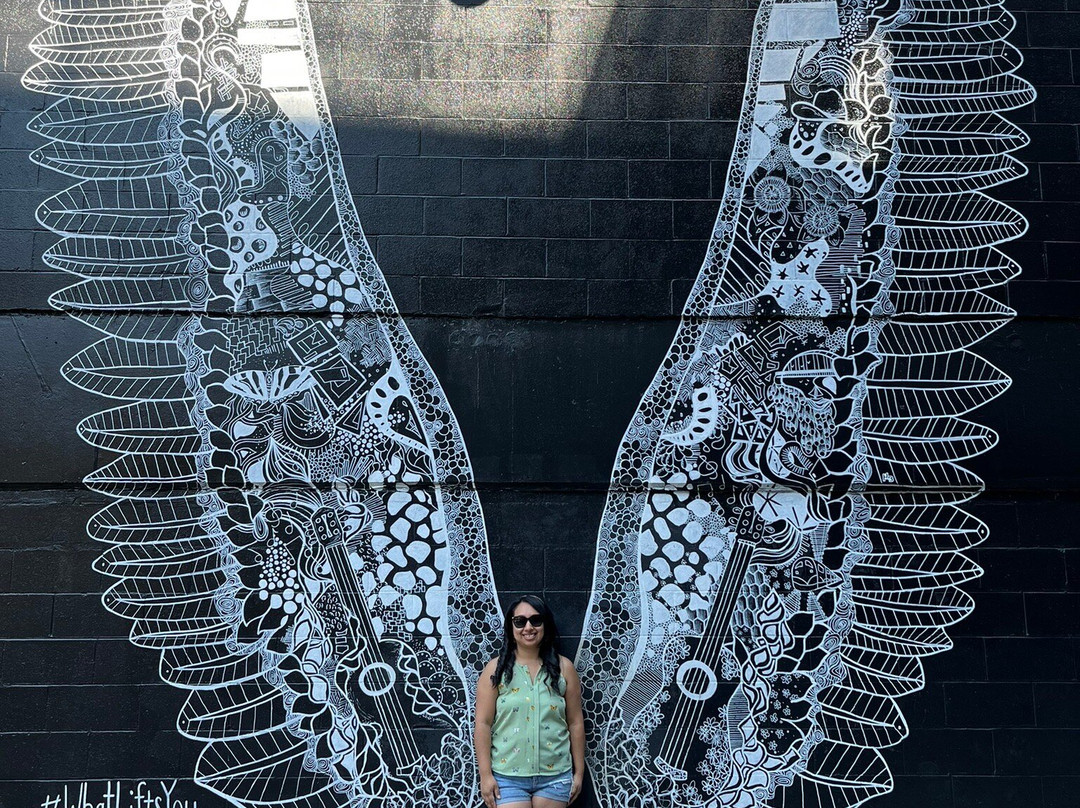 What Lifts You Mural景点图片