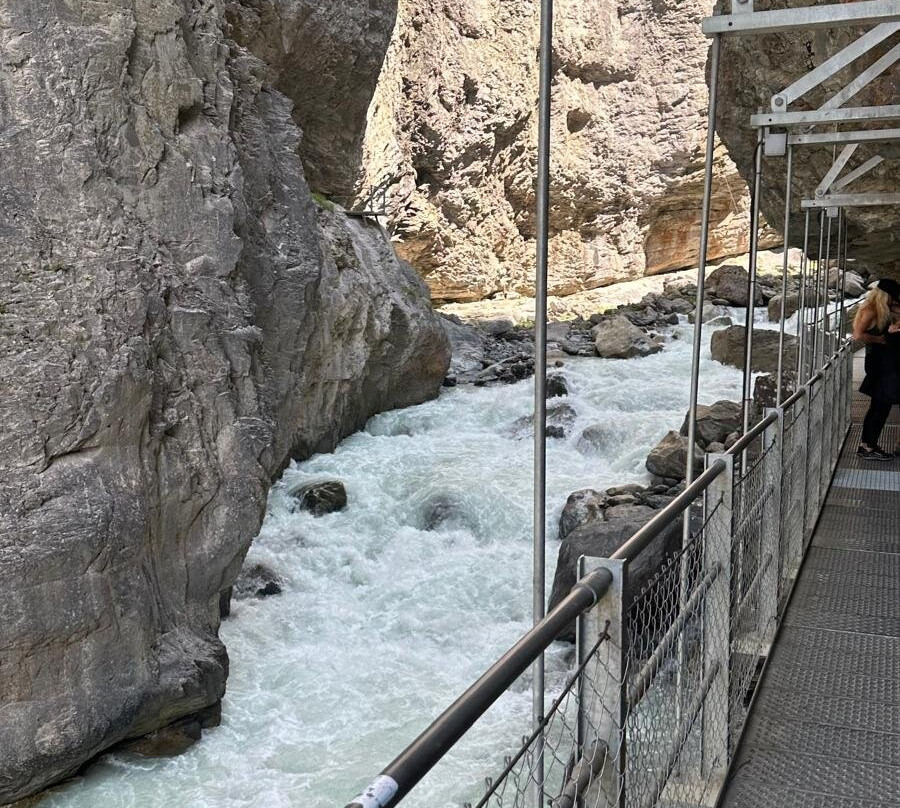 Glacier Canyon - Gletscherschlucht-格林德瓦必去景点