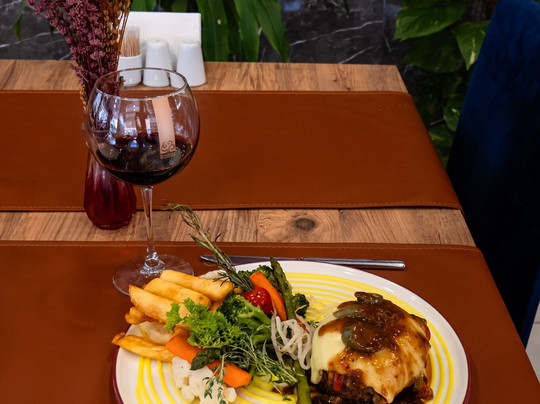 Legend Restaurant Avsallar