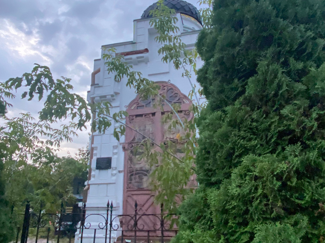 Leontievskoye Cemetery景点图片
