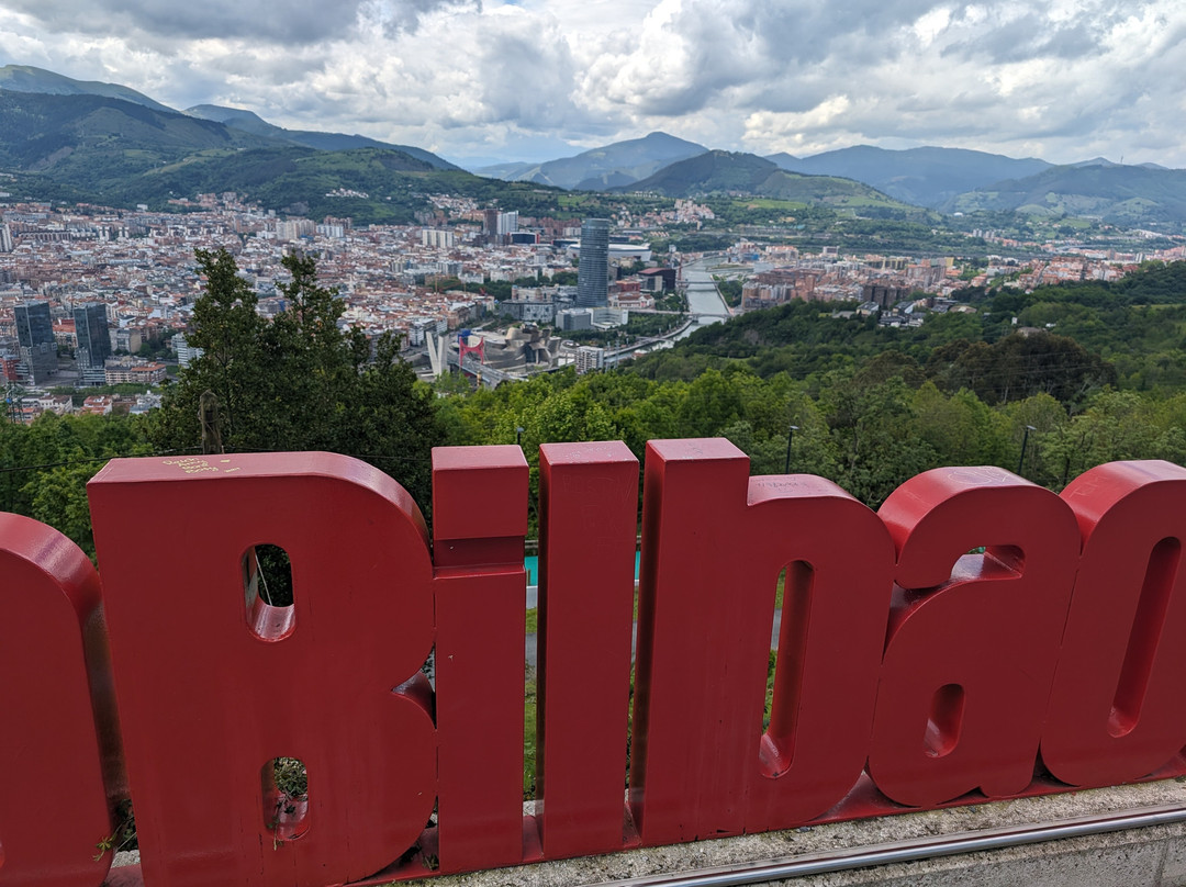 Mirador De Artxanda景点图片