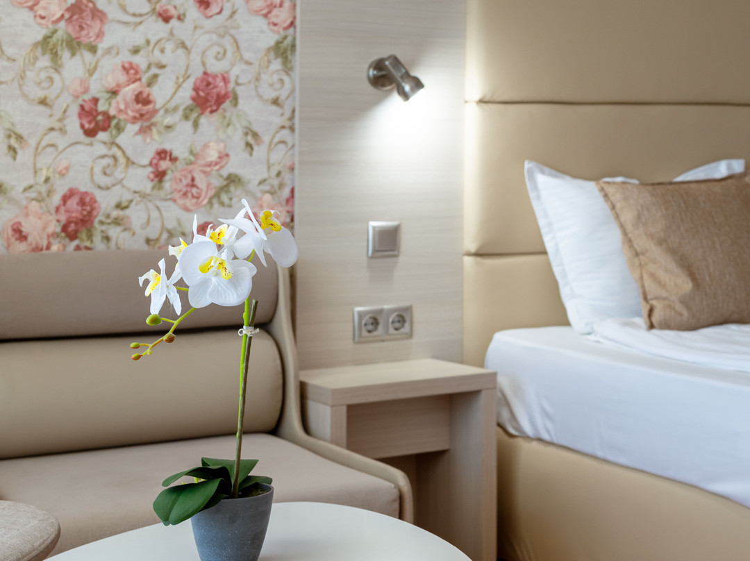 Aphrodite Beach Hotel主图