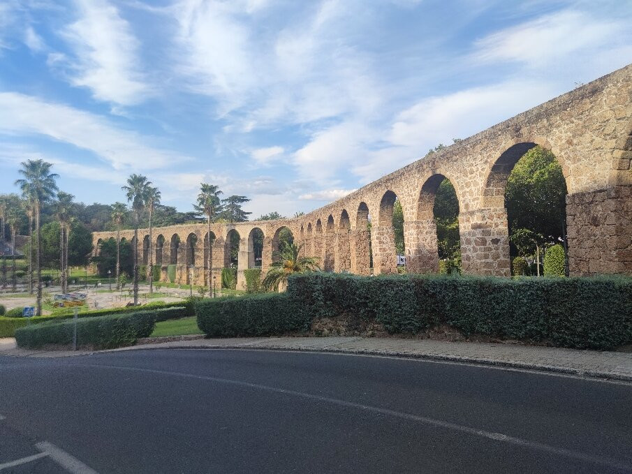 Acueducto de Plasencia景点图片