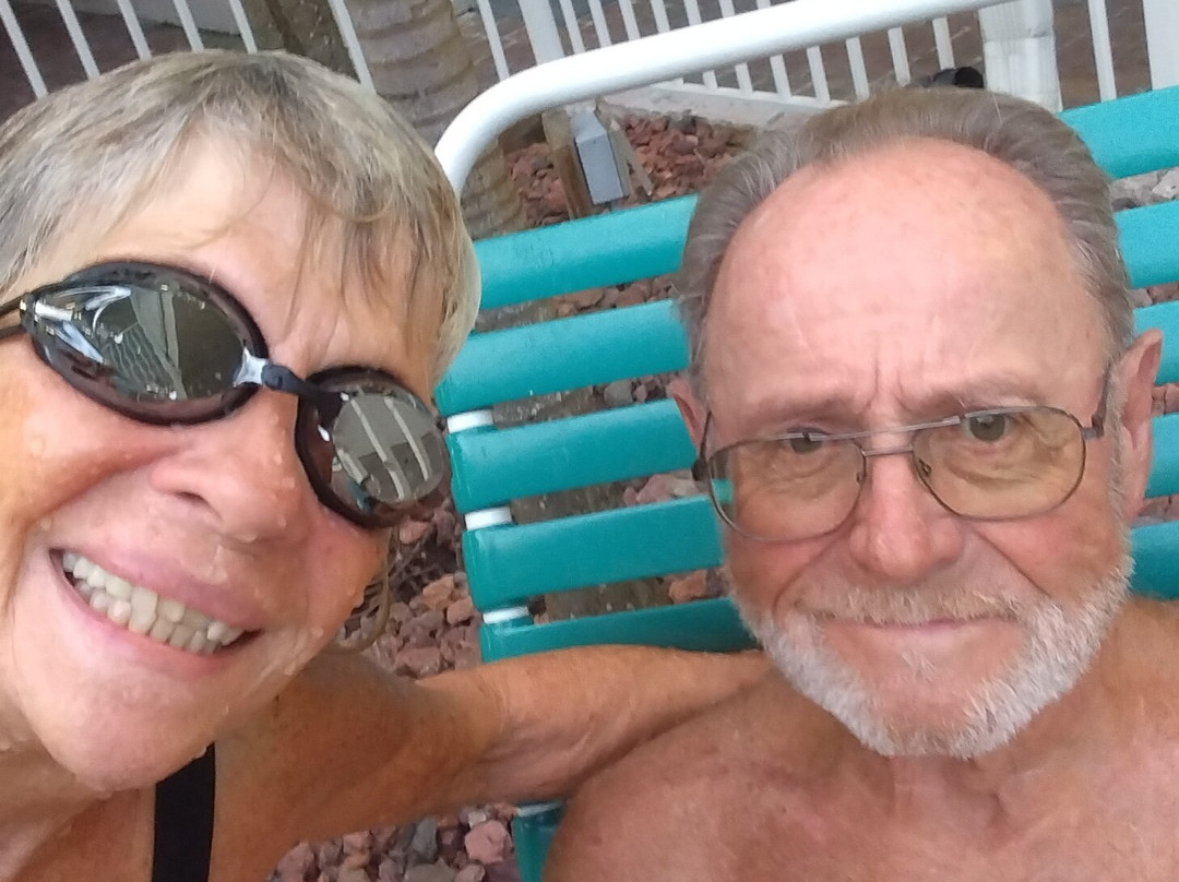 Sandalwood Beach Resort主图