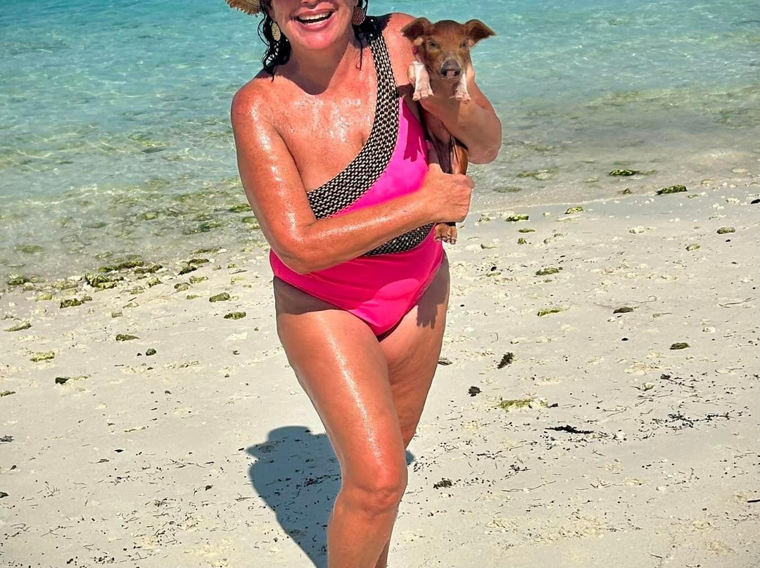 EMBRACE Resort主图