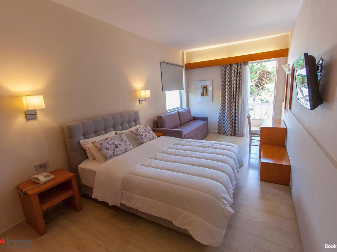 Antikyra Beach Hotel主图