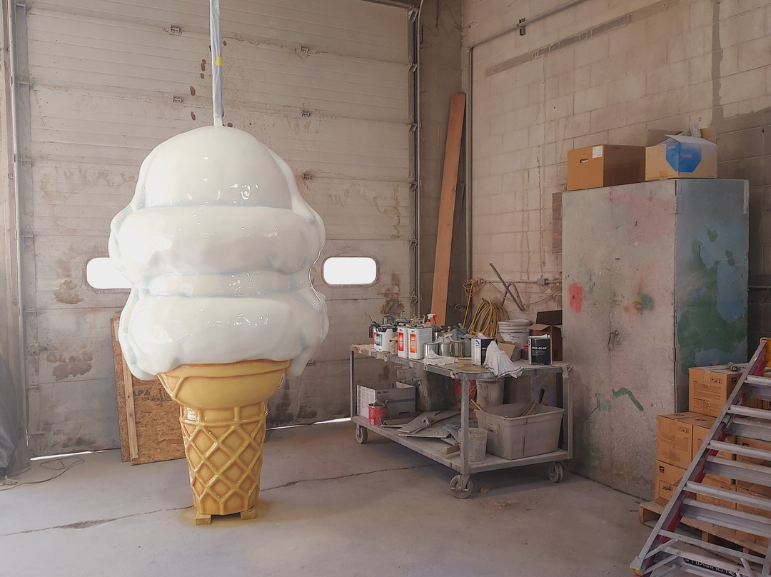 FAST Fiberglass Mold Graveyard景点图片