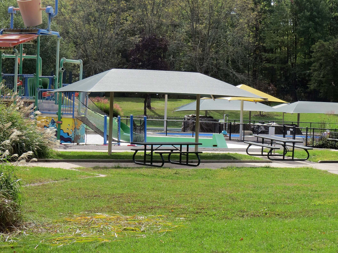 Pleasant Valley Park景点图片