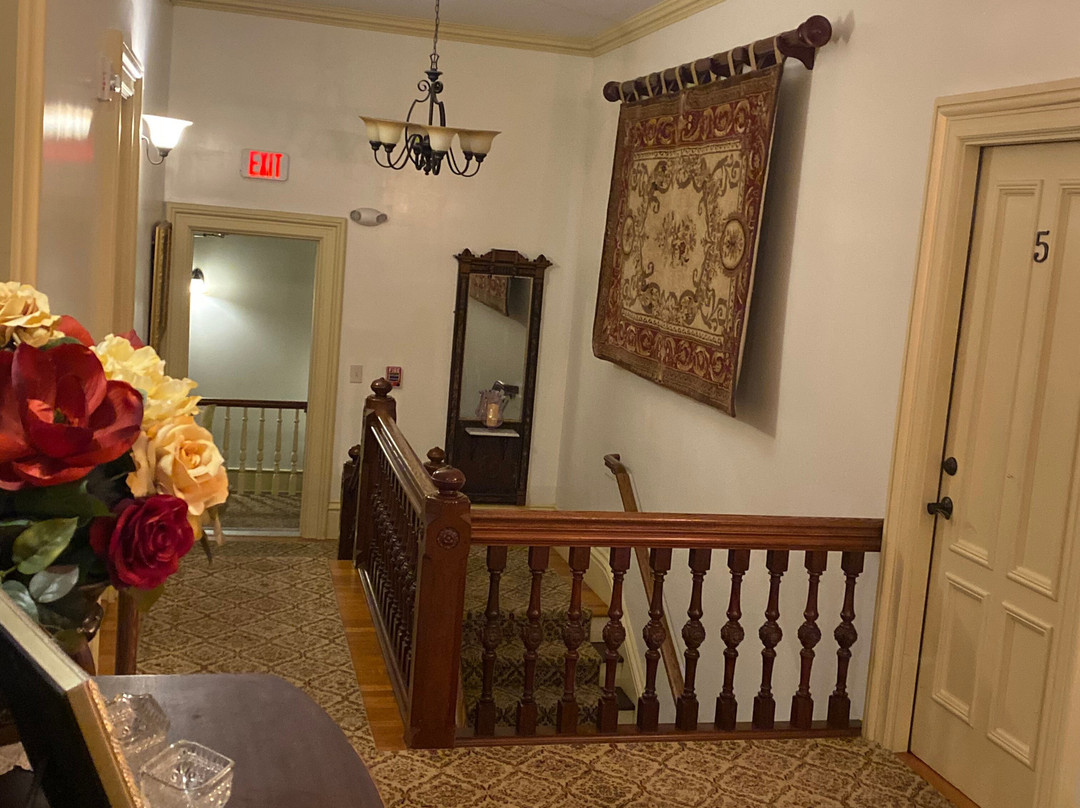 Rockland Talbot House And Hotel主图