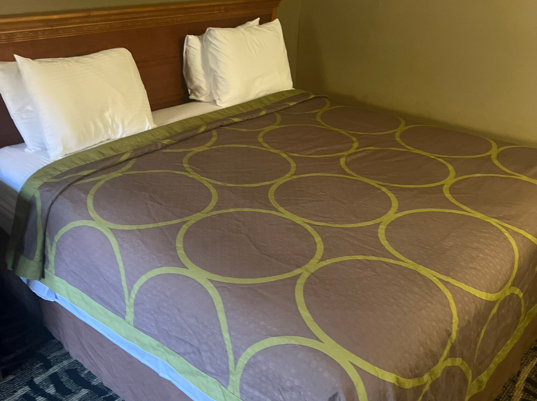 Super 8 by Wyndham Tilton/Lake Winnipesaukee主图