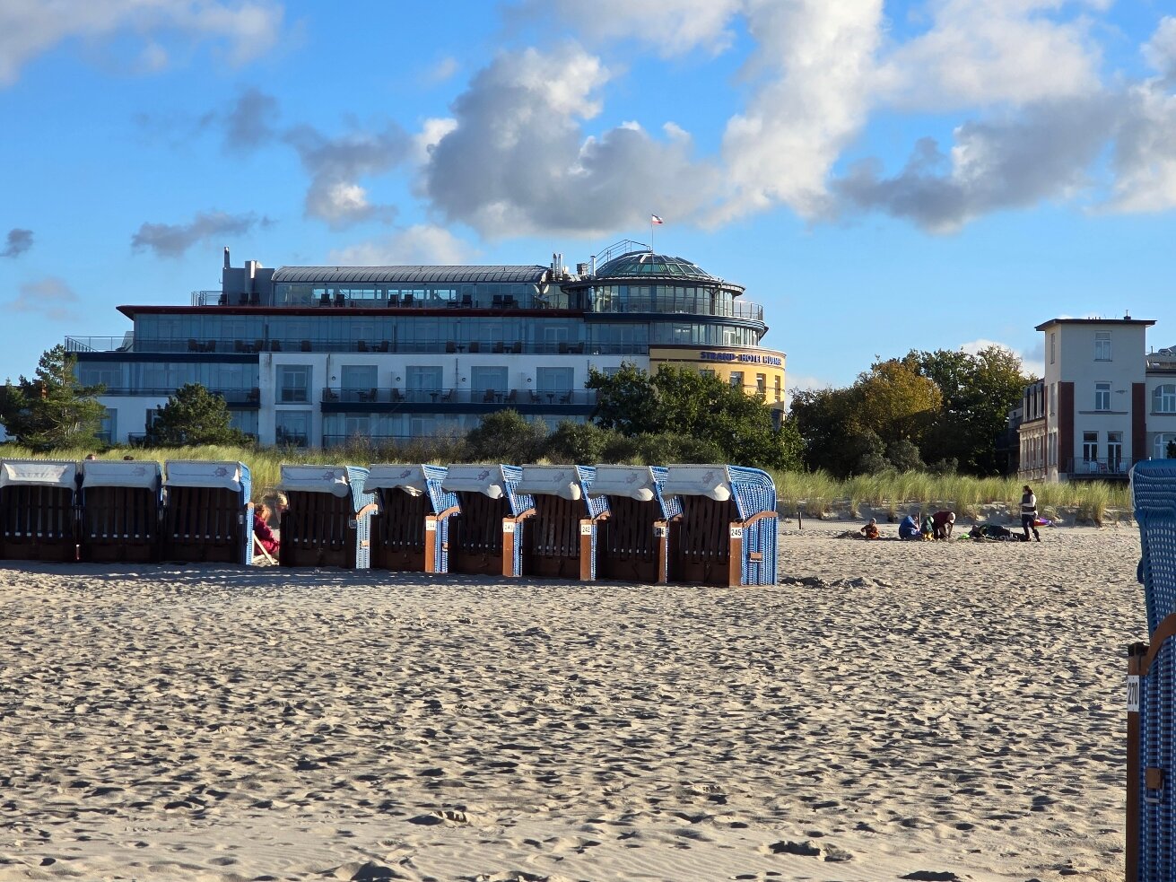 Strand-Hotel Hübner-官方