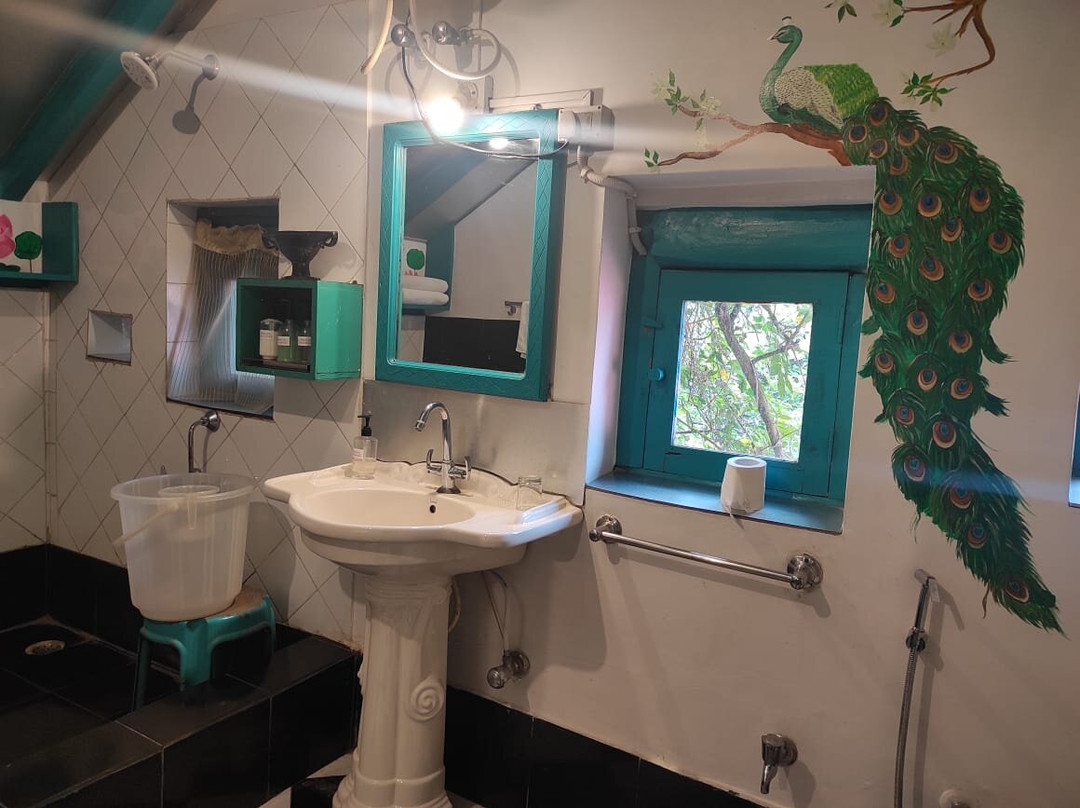 Rosastays Jeolikote, Nainital主图