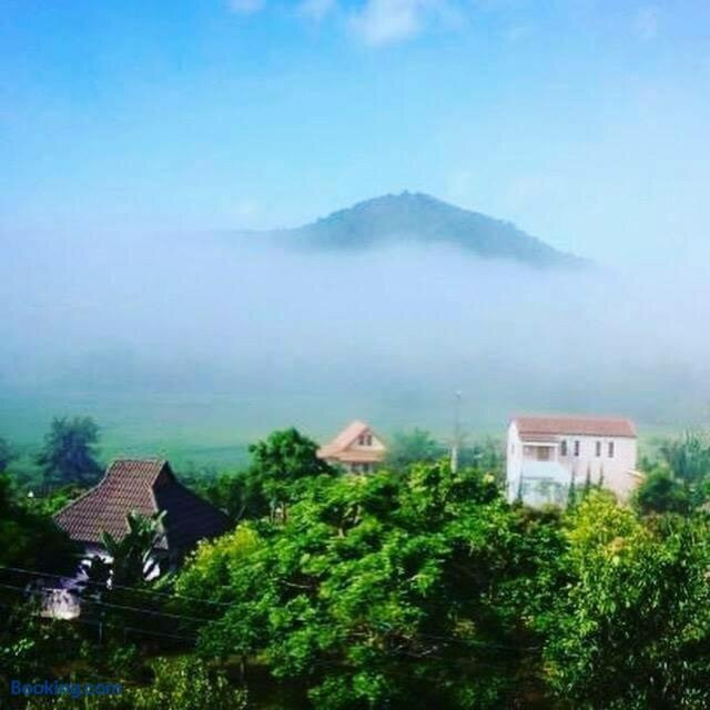 普卢绿山度假村
