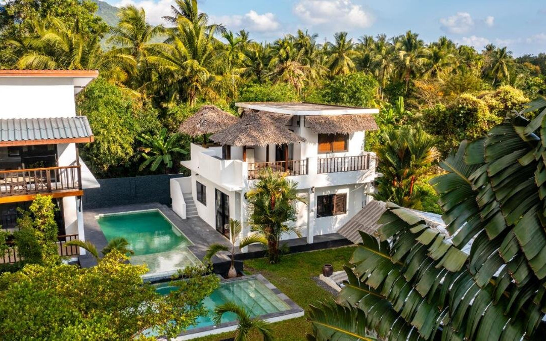 Aqua Suites