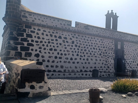 lola´s excursion lanzarote-兰萨罗特必去景点