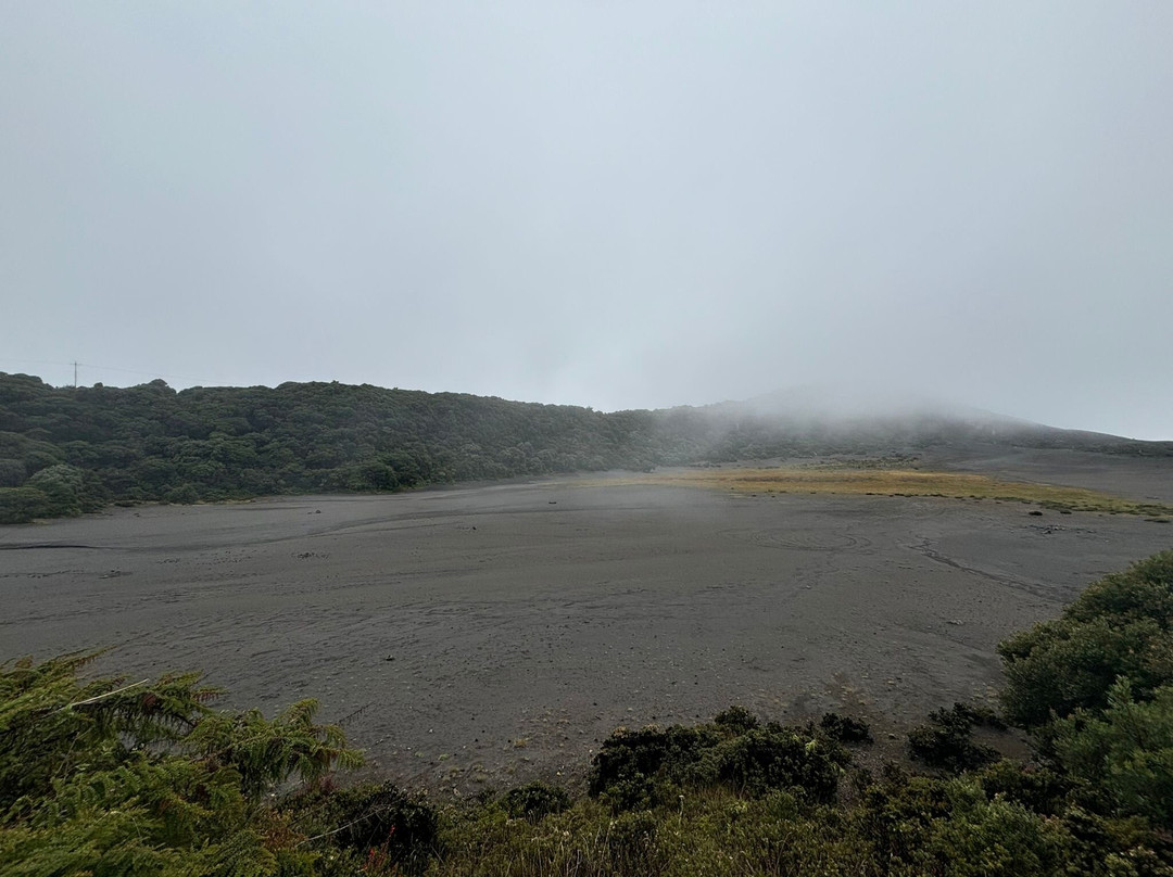 Irazú Volcano National Park景点图片