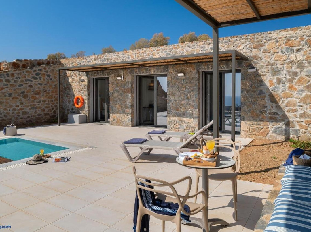 Varkotopi Villas