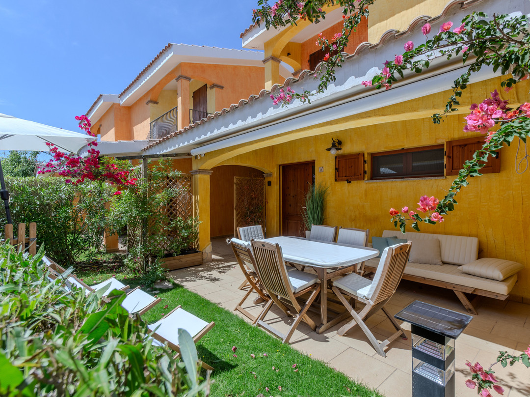 South Sardinia Holidays主图