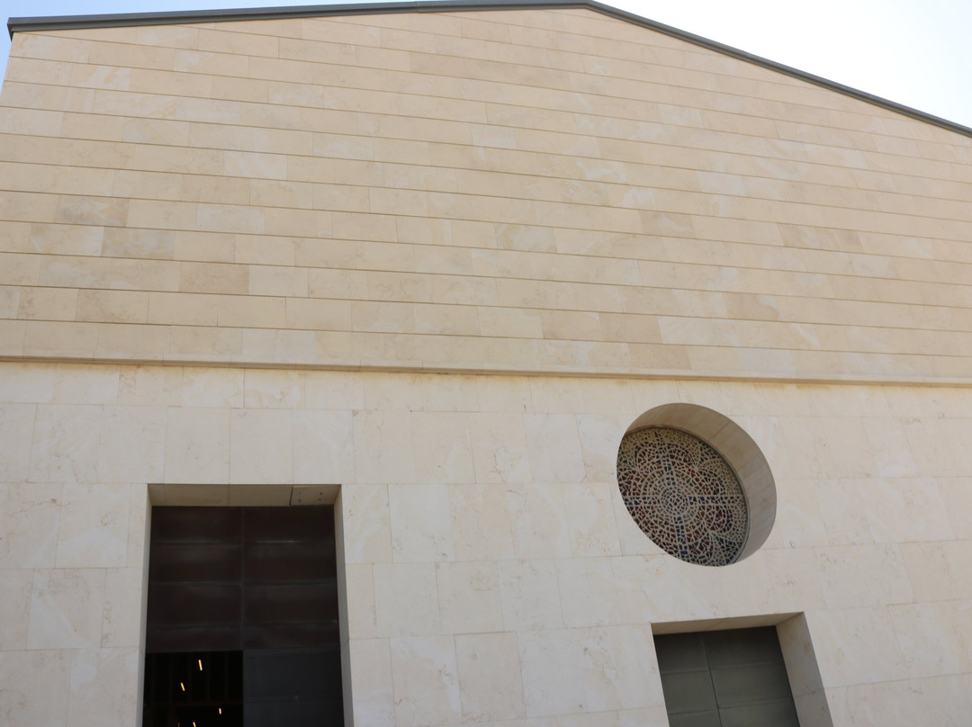 Memorial Church of Moses-米底巴必去景点