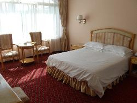 宽城满族自治县酒店住宿-白楼宾馆