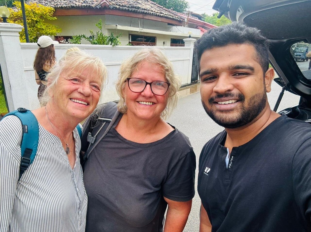 Deneth Travels Sri Lanka-Embilipitiya必去景点