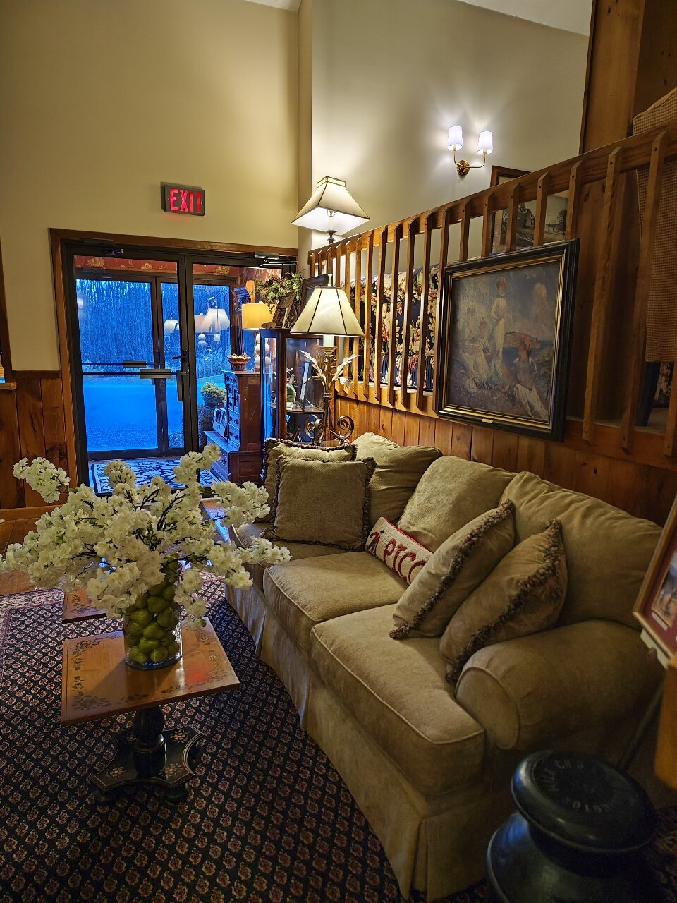 Greenbrier Inn-官方