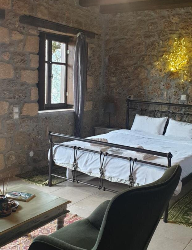 Korfes Guesthouse主图