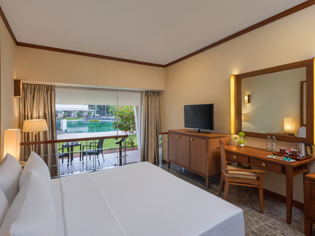 伊甸园度假村主图