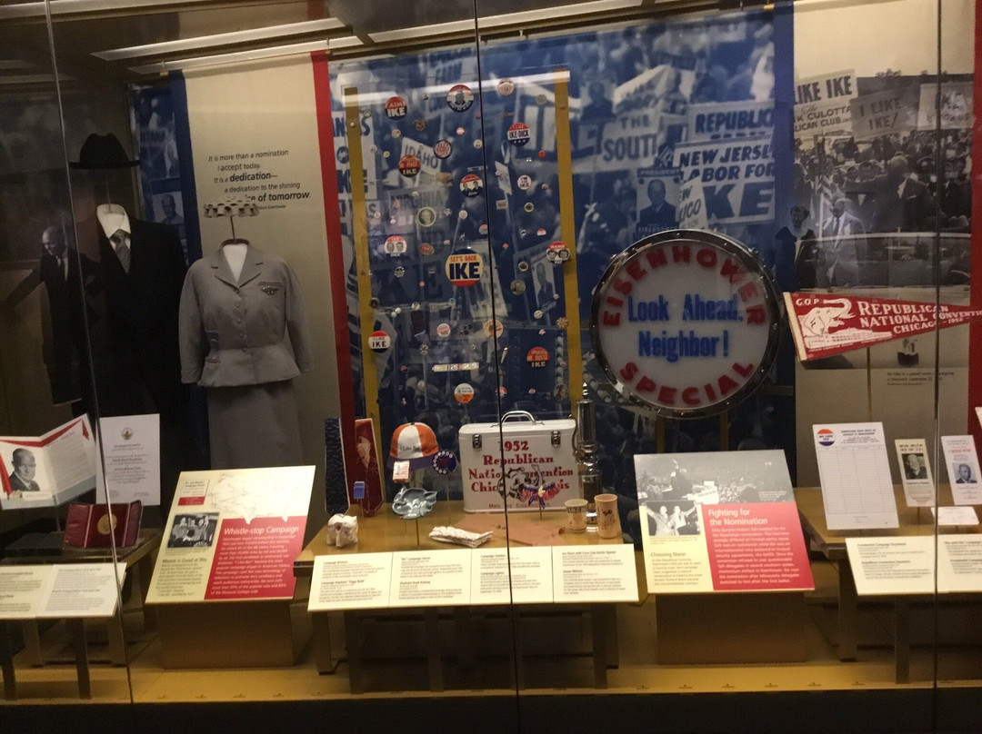 Dwight D. Eisenhower Presidential Library and Museum景点图片