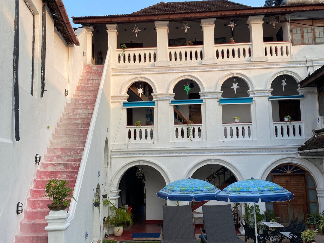 The Old Courtyard Hotel主图