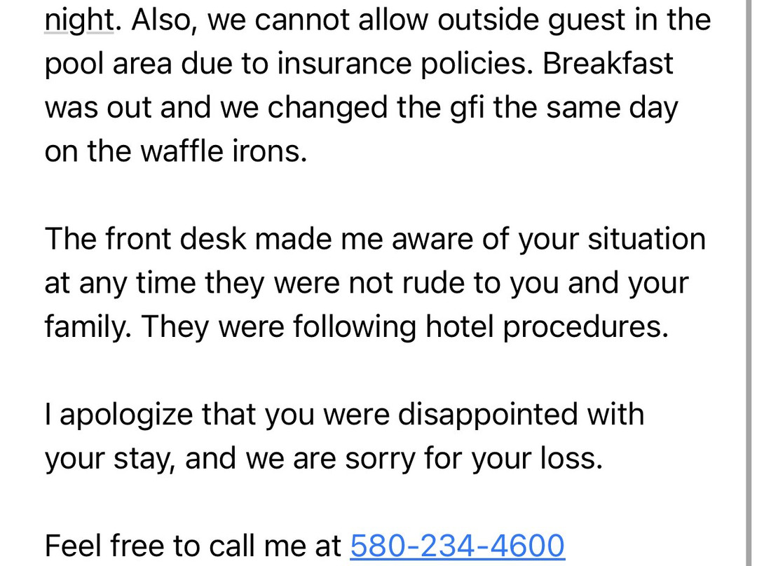 伊尼德希尔顿恒庭旅馆&套房酒店主图