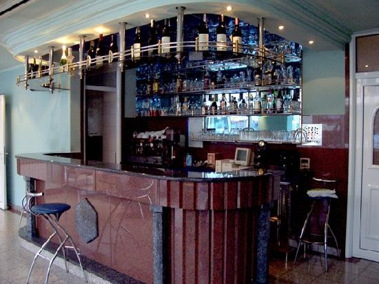 梅若科酒店主图