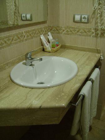 Hostal Residencia Torrijos主图