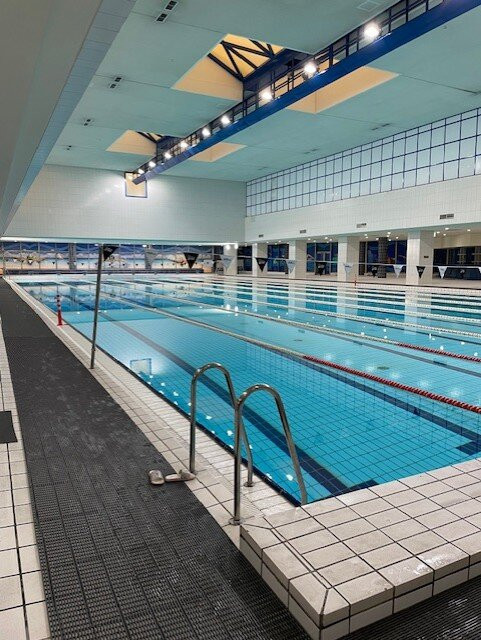 军官俱乐部酒店主图