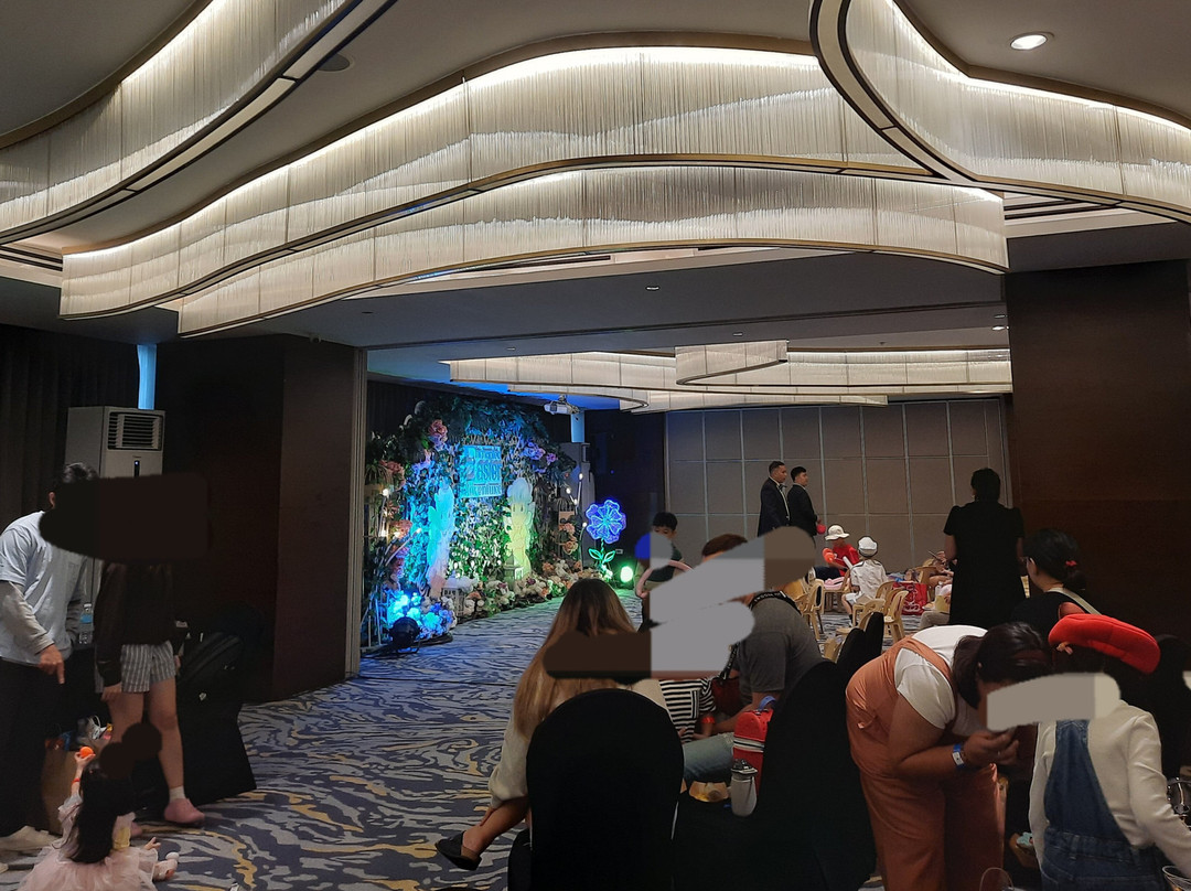 Kingsford Hotel Manila主图