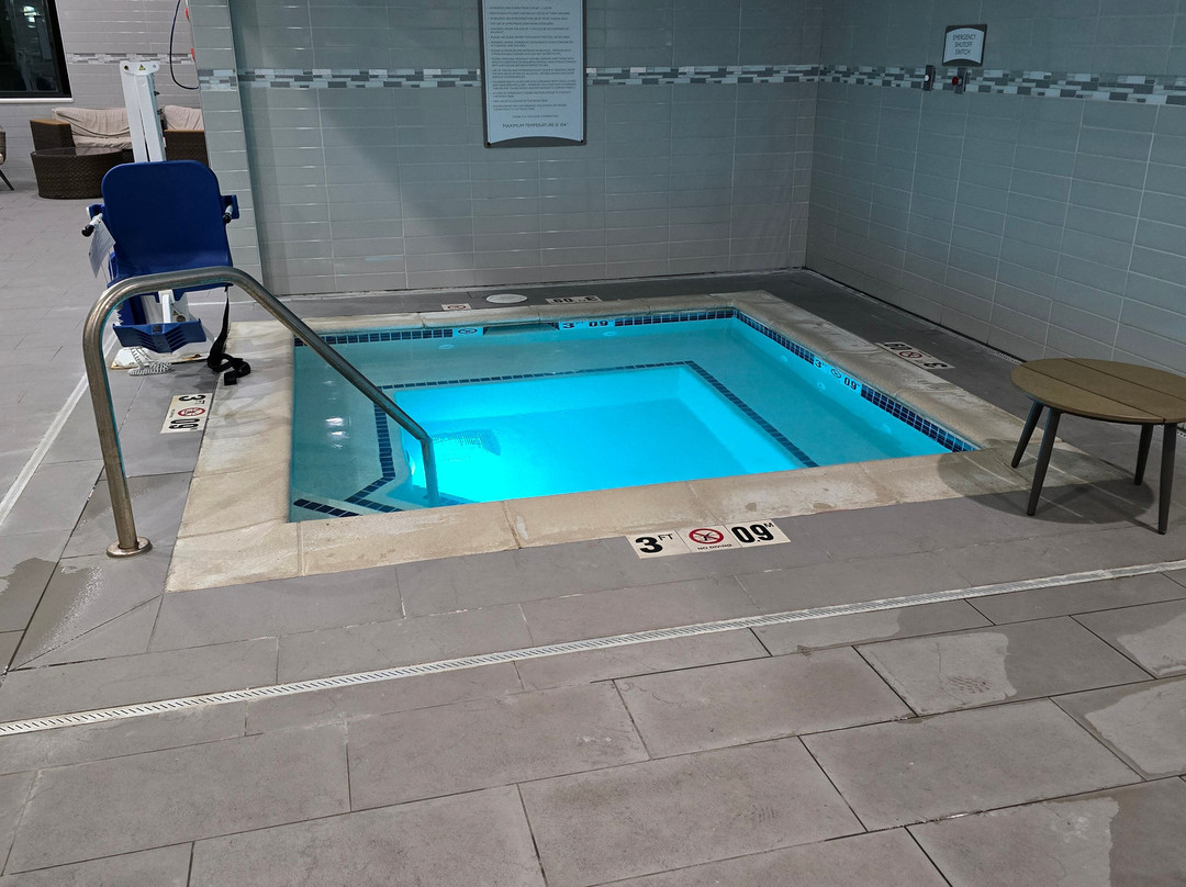 Staybridge Suites Holland By IHG主图