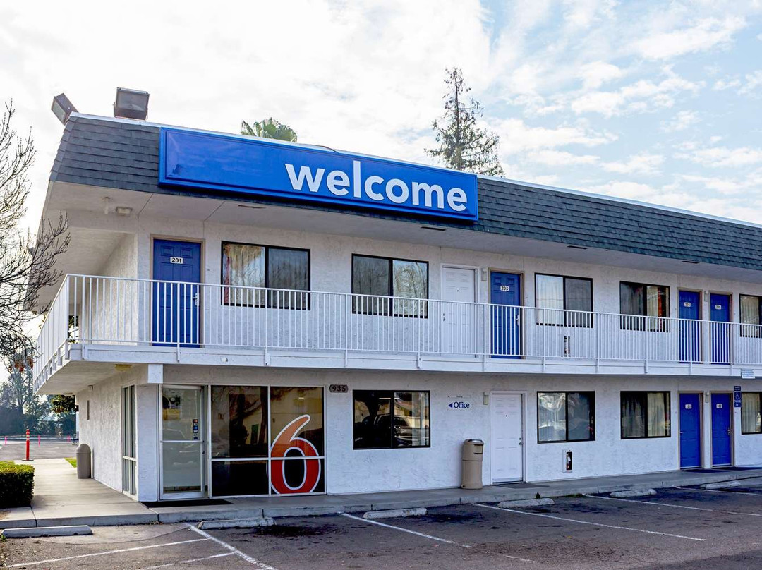 Motel 6 Porterville