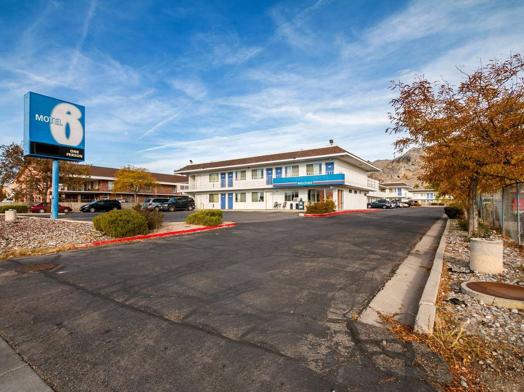 温多弗6号汽车旅馆