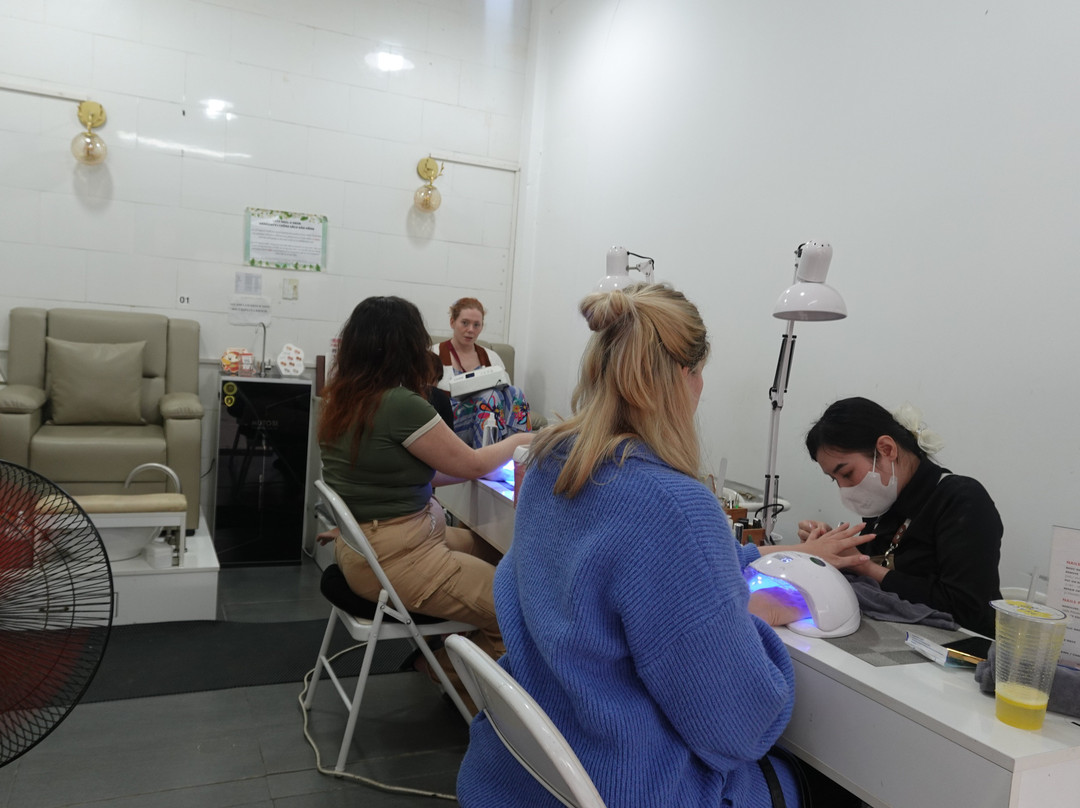 Liti Nail & Hair 6-Ngu Hanh Son必去景点