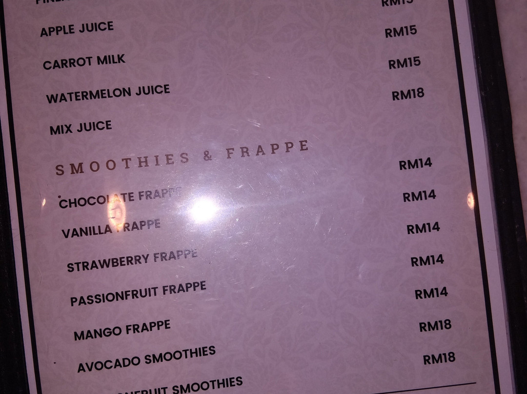 The Hill's Cafe, Tembeling Resort