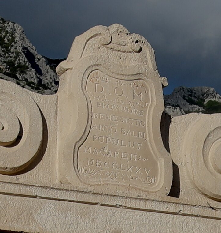 Baroque Fountain-玛卡沙必去景点
