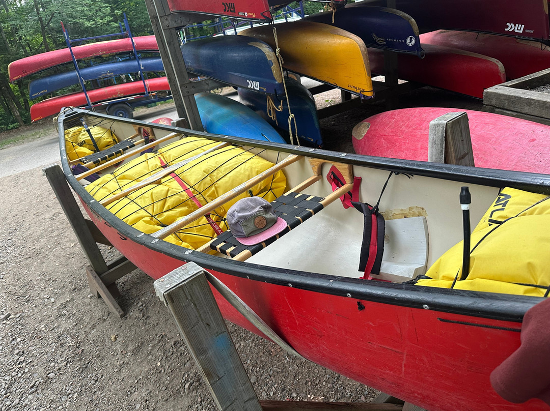 Madawaska Kanu Centre-Barry's Bay必去景点